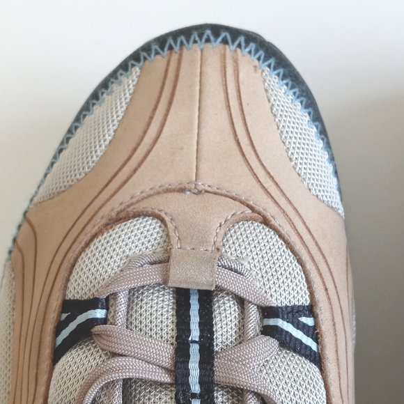 MBT Platform Swiss Engineered Sneakers 8 - Picture 6 of 16